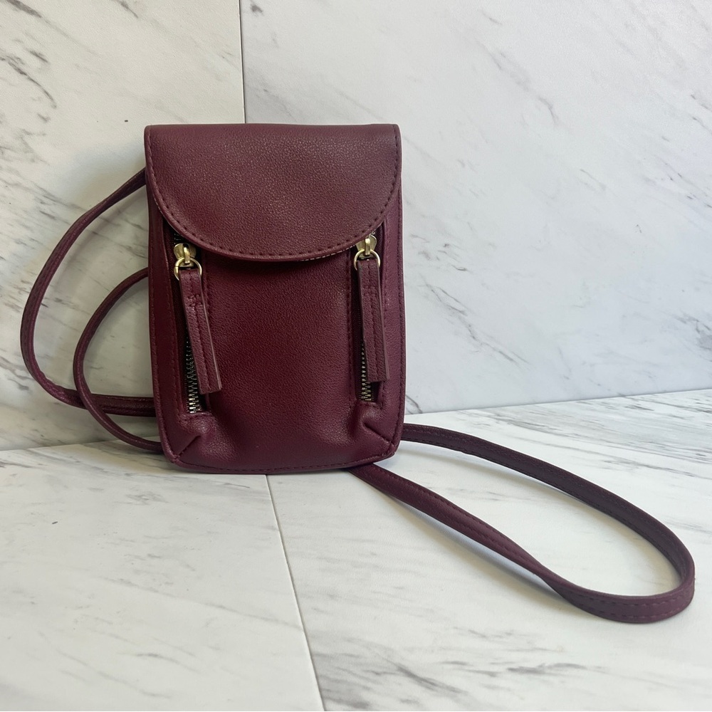 Time and Tru Vegan Leather Cellphone Burgundy Crossbody Bag